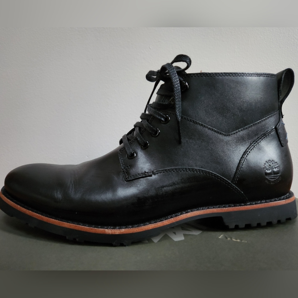 MEN'S Timberland Kendrick Waterproof Chukka
